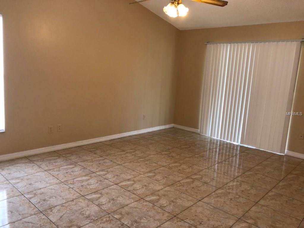 2705 CYPRESS LANE, KISSIMMEE, Florida 34746, 3 Bedrooms Bedrooms, 5 Rooms Rooms,2 BathroomsBathrooms,Residential,For sale,CYPRESS,S4856978