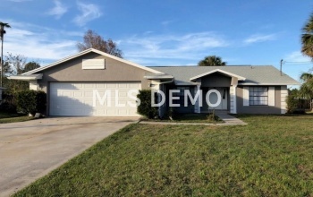 2705 CYPRESS LANE, KISSIMMEE, Florida 34746, 3 Bedrooms Bedrooms, 5 Rooms Rooms,2 BathroomsBathrooms,Residential,For sale,CYPRESS,S4856978