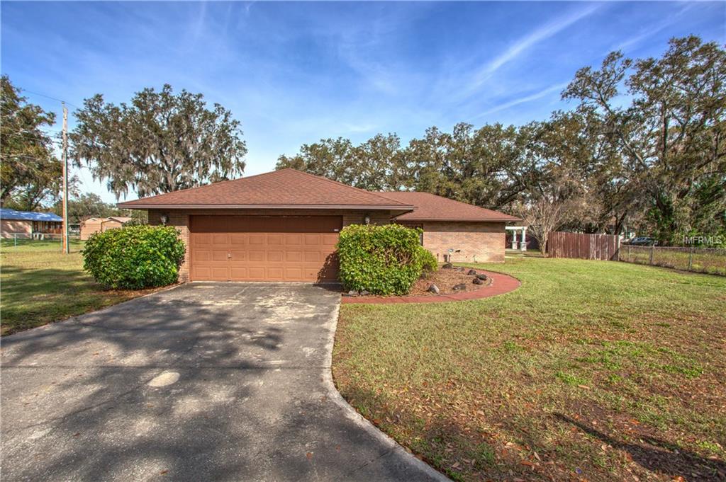 2954 COUNTRY RIDGE LN, LAKELAND, Florida 33801, 3 Bedrooms Bedrooms, 6 Rooms Rooms,2 BathroomsBathrooms,Residential,For sale,COUNTRY RIDGE LN,P4719052