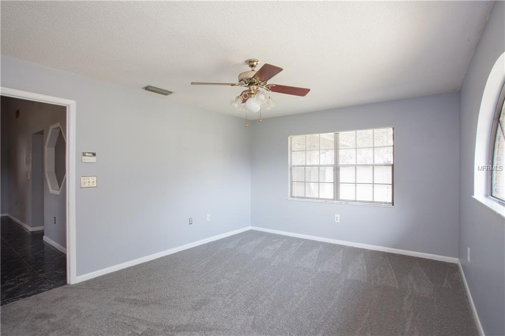 2954 COUNTRY RIDGE LN, LAKELAND, Florida 33801, 3 Bedrooms Bedrooms, 6 Rooms Rooms,2 BathroomsBathrooms,Residential,For sale,COUNTRY RIDGE LN,P4719052