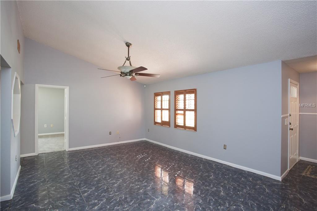 2954 COUNTRY RIDGE LN, LAKELAND, Florida 33801, 3 Bedrooms Bedrooms, 6 Rooms Rooms,2 BathroomsBathrooms,Residential,For sale,COUNTRY RIDGE LN,P4719052