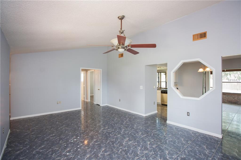 2954 COUNTRY RIDGE LN, LAKELAND, Florida 33801, 3 Bedrooms Bedrooms, 6 Rooms Rooms,2 BathroomsBathrooms,Residential,For sale,COUNTRY RIDGE LN,P4719052