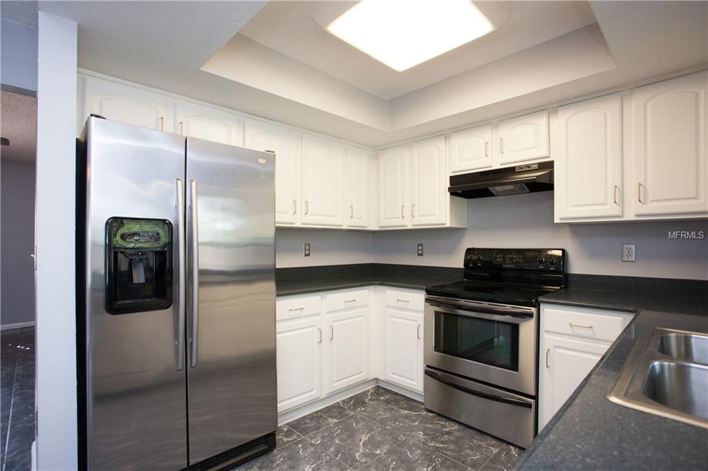 2954 COUNTRY RIDGE LN, LAKELAND, Florida 33801, 3 Bedrooms Bedrooms, 6 Rooms Rooms,2 BathroomsBathrooms,Residential,For sale,COUNTRY RIDGE LN,P4719052