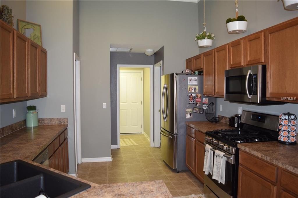 7122 CROMWELL PARK LANE, APOLLO BEACH, Florida 33572, 4 Bedrooms Bedrooms, 8 Rooms Rooms,2 BathroomsBathrooms,Residential,For sale,CROMWELL PARK,T2928578