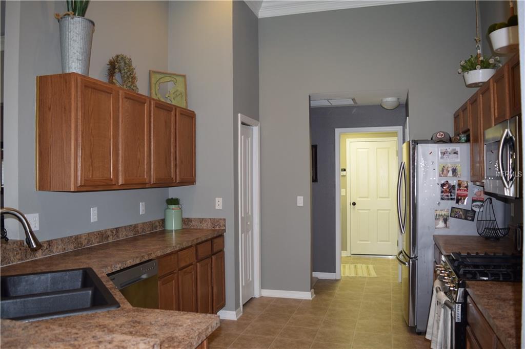 7122 CROMWELL PARK LANE, APOLLO BEACH, Florida 33572, 4 Bedrooms Bedrooms, 8 Rooms Rooms,2 BathroomsBathrooms,Residential,For sale,CROMWELL PARK,T2928578