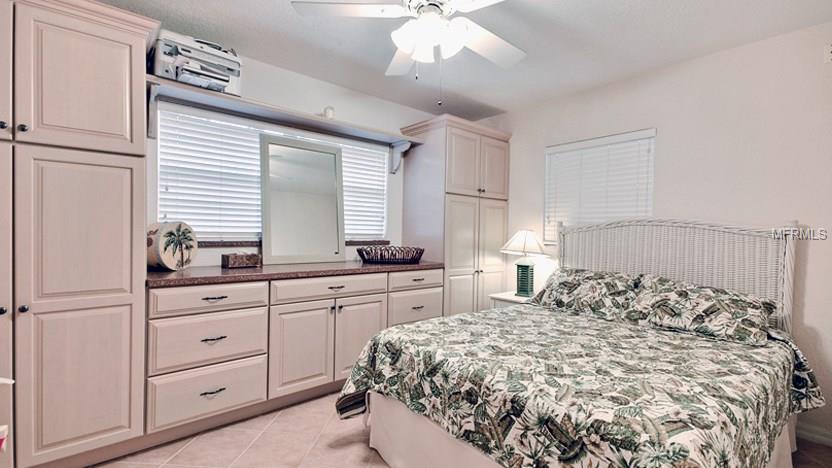 526 BAYVIEW PLACE, ANNA MARIA, Florida 34216, 2 Bedrooms Bedrooms, 3 Rooms Rooms,2 BathroomsBathrooms,Residential,For sale,BAYVIEW,A4161368