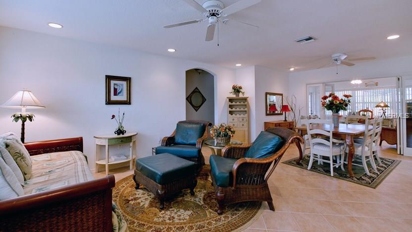 526 BAYVIEW PLACE, ANNA MARIA, Florida 34216, 2 Bedrooms Bedrooms, 3 Rooms Rooms,2 BathroomsBathrooms,Residential,For sale,BAYVIEW,A4161368