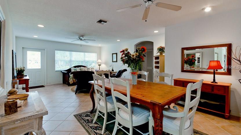 526 BAYVIEW PLACE, ANNA MARIA, Florida 34216, 2 Bedrooms Bedrooms, 3 Rooms Rooms,2 BathroomsBathrooms,Residential,For sale,BAYVIEW,A4161368