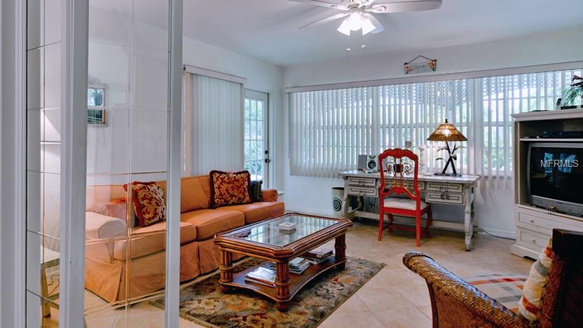 526 BAYVIEW PLACE, ANNA MARIA, Florida 34216, 2 Bedrooms Bedrooms, 3 Rooms Rooms,2 BathroomsBathrooms,Residential,For sale,BAYVIEW,A4161368