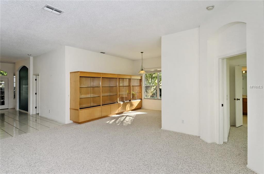 4115 HEMINGWAY DRIVE, VENICE, Florida 34293, 4 Bedrooms Bedrooms, 10 Rooms Rooms,2 BathroomsBathrooms,Residential,For sale,HEMINGWAY,A4188806