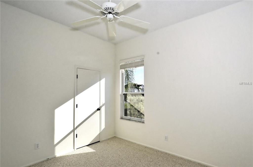 4115 HEMINGWAY DRIVE, VENICE, Florida 34293, 4 Bedrooms Bedrooms, 10 Rooms Rooms,2 BathroomsBathrooms,Residential,For sale,HEMINGWAY,A4188806