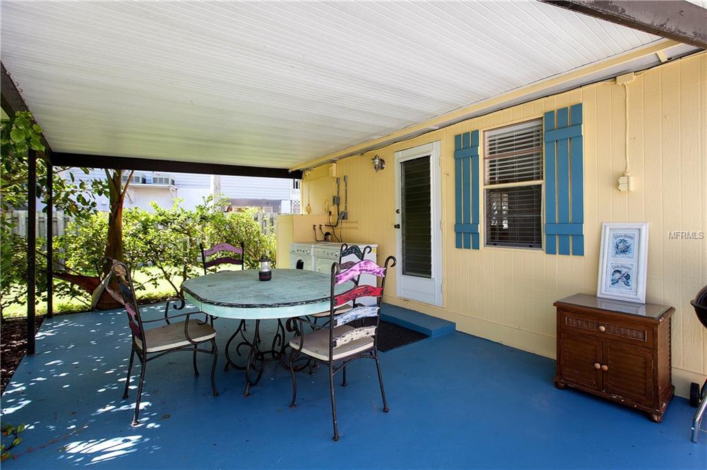 305 HIGHLAND AVENUE, BRADENTON BEACH, Florida 34217, 2 Bedrooms Bedrooms, 4 Rooms Rooms,1 BathroomBathrooms,Residential,For sale,HIGHLAND,A4194279