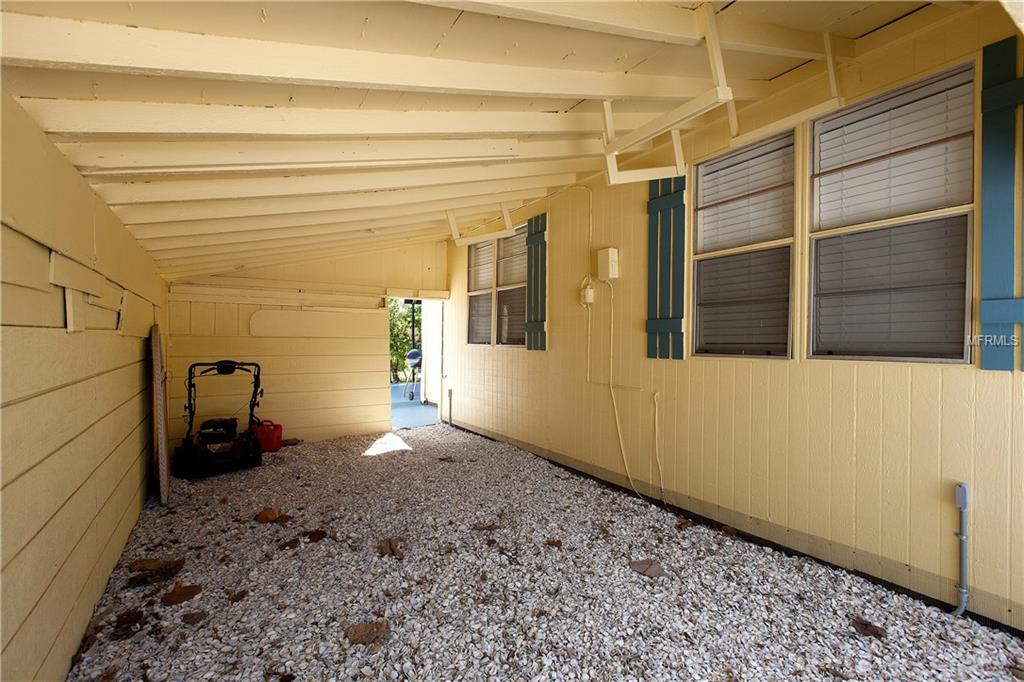 305 HIGHLAND AVENUE, BRADENTON BEACH, Florida 34217, 2 Bedrooms Bedrooms, 4 Rooms Rooms,1 BathroomBathrooms,Residential,For sale,HIGHLAND,A4194279