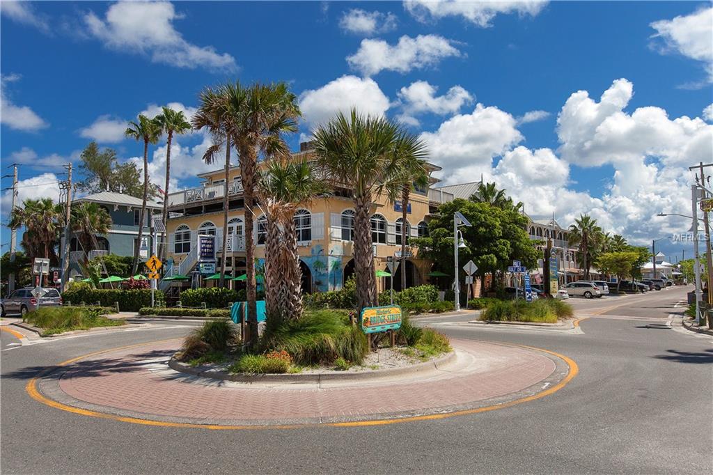 305 HIGHLAND AVENUE, BRADENTON BEACH, Florida 34217, 2 Bedrooms Bedrooms, 4 Rooms Rooms,1 BathroomBathrooms,Residential,For sale,HIGHLAND,A4194279