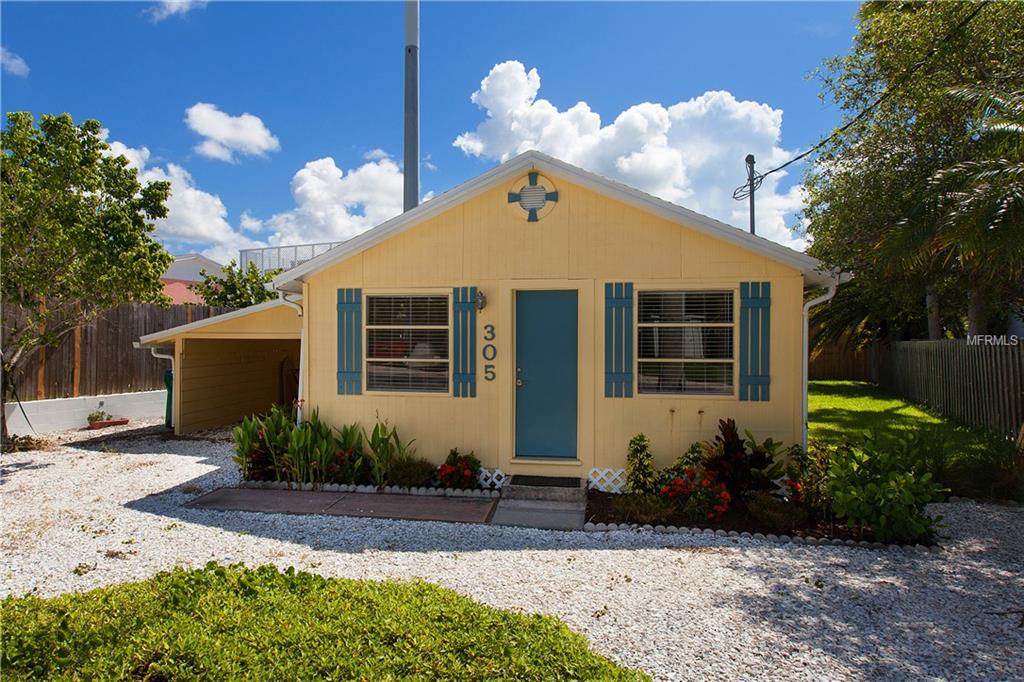 305 HIGHLAND AVENUE, BRADENTON BEACH, Florida 34217, 2 Bedrooms Bedrooms, 4 Rooms Rooms,1 BathroomBathrooms,Residential,For sale,HIGHLAND,A4194279