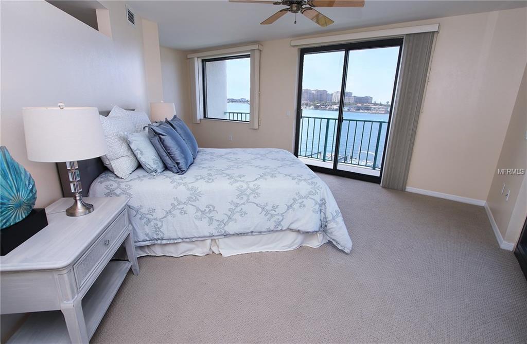 680 ISLAND WAY, CLEARWATER BEACH, Florida 33767, 3 Bedrooms Bedrooms, 10 Rooms Rooms,3 BathroomsBathrooms,Residential,For sale,ISLAND,U7840525