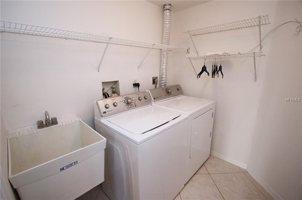 680 ISLAND WAY, CLEARWATER BEACH, Florida 33767, 3 Bedrooms Bedrooms, 10 Rooms Rooms,3 BathroomsBathrooms,Residential,For sale,ISLAND,U7840525