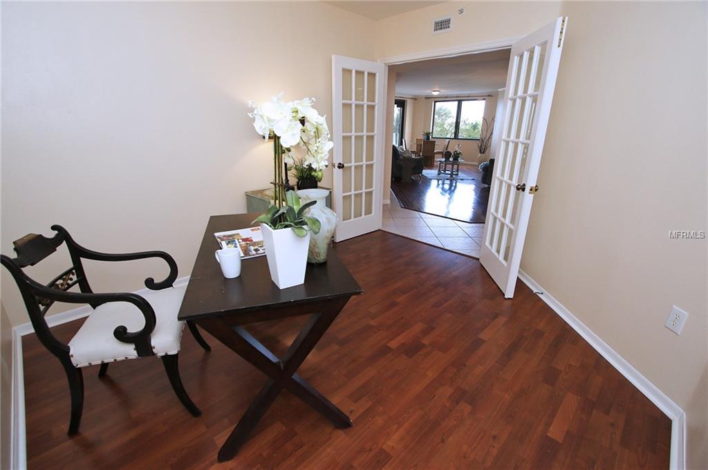 680 ISLAND WAY, CLEARWATER BEACH, Florida 33767, 3 Bedrooms Bedrooms, 10 Rooms Rooms,3 BathroomsBathrooms,Residential,For sale,ISLAND,U7840525