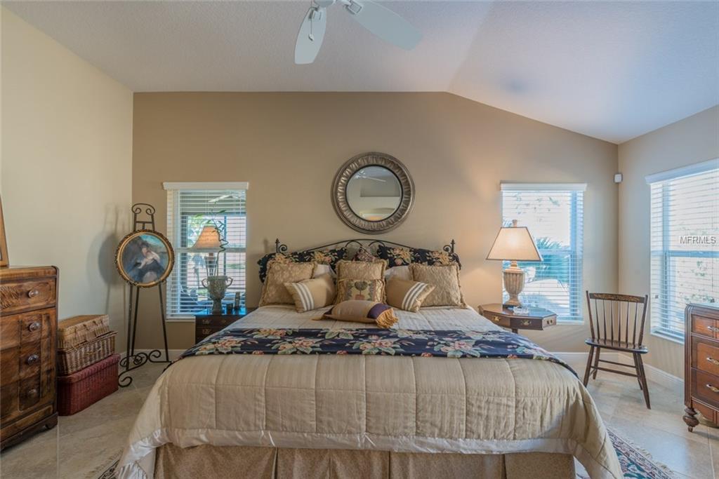 2353 BACHMAN PATH, THE VILLAGES, Florida 32162, 3 Bedrooms Bedrooms, 8 Rooms Rooms,2 BathroomsBathrooms,Residential,For sale,BACHMAN,G4851341