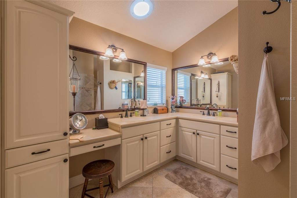 2353 BACHMAN PATH, THE VILLAGES, Florida 32162, 3 Bedrooms Bedrooms, 8 Rooms Rooms,2 BathroomsBathrooms,Residential,For sale,BACHMAN,G4851341