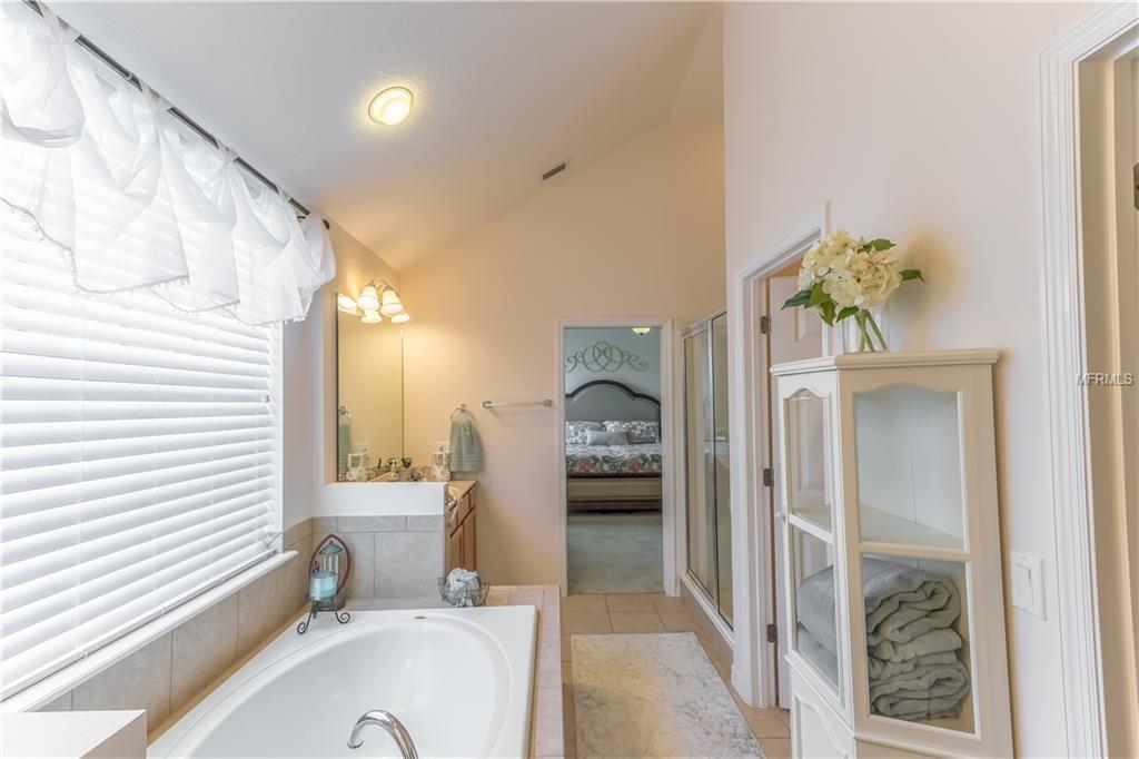 333 NAUTICA MILE DRIVE, CLERMONT, Florida 34711, 3 Bedrooms Bedrooms, 5 Rooms Rooms,2 BathroomsBathrooms,Residential,For sale,NAUTICA MILE,G4852167