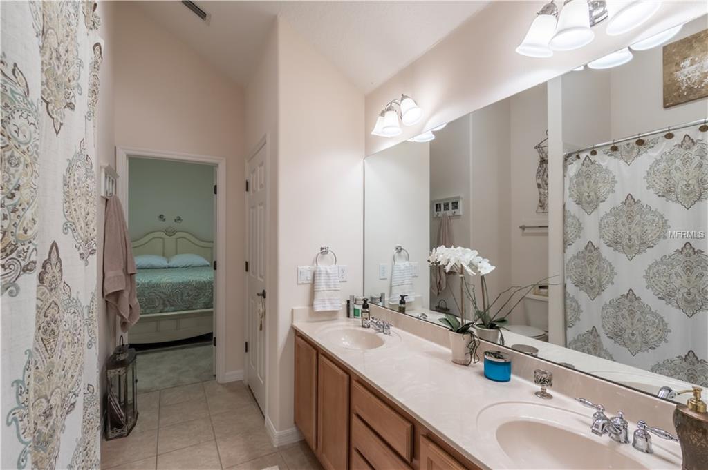 333 NAUTICA MILE DRIVE, CLERMONT, Florida 34711, 3 Bedrooms Bedrooms, 5 Rooms Rooms,2 BathroomsBathrooms,Residential,For sale,NAUTICA MILE,G4852167