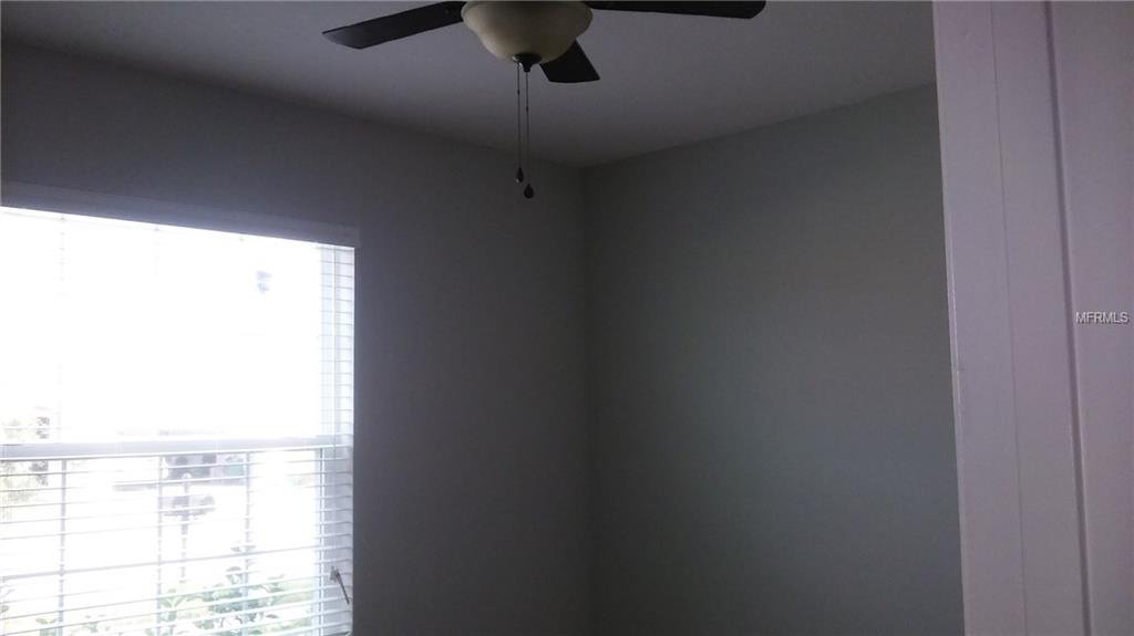 640 WASHINGTON WAY, HAINES CITY, Florida 33844, 3 Bedrooms Bedrooms, 7 Rooms Rooms,2 BathroomsBathrooms,Residential,For sale,WASHINGTON,W7637543