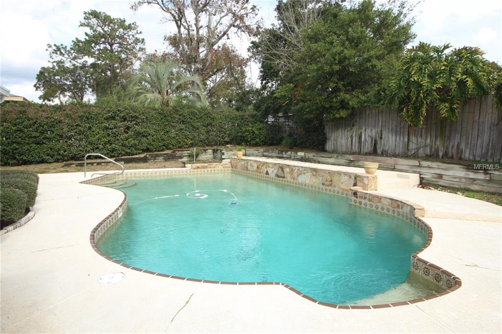 609 PRAIRIE LANE, ALTAMONTE SPRINGS, Florida 32714, 3 Bedrooms Bedrooms, 10 Rooms Rooms,2 BathroomsBathrooms,Residential,For sale,PRAIRIE,O5561189