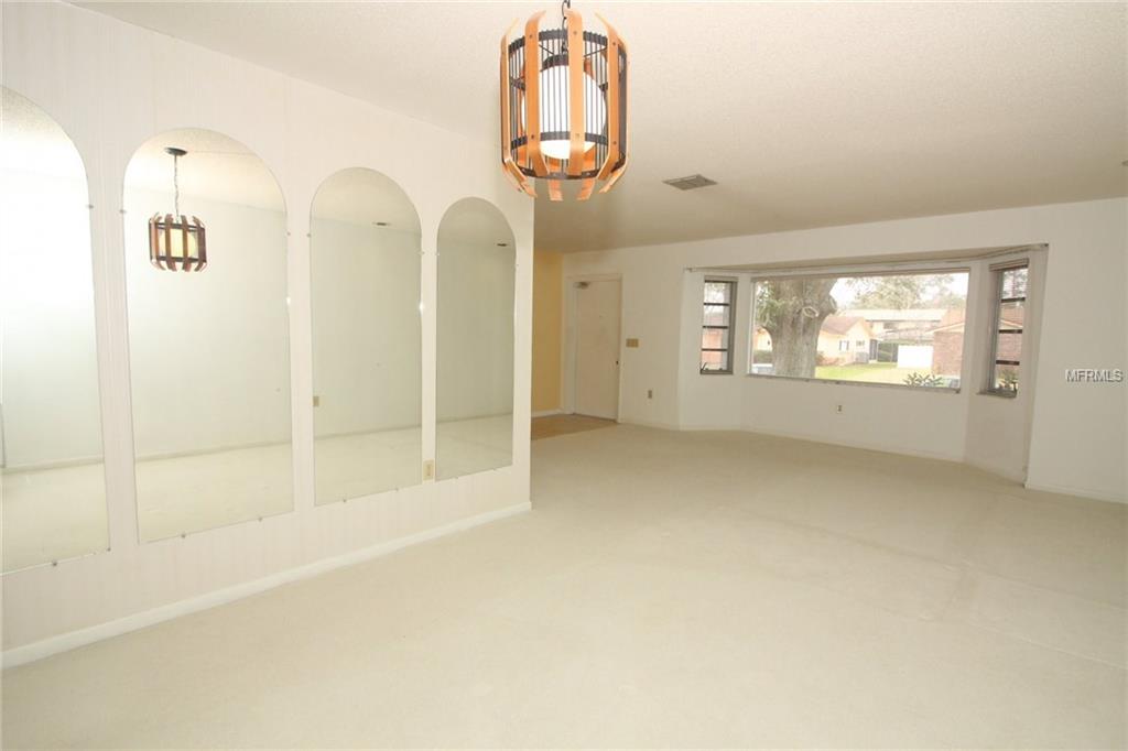 609 PRAIRIE LANE, ALTAMONTE SPRINGS, Florida 32714, 3 Bedrooms Bedrooms, 10 Rooms Rooms,2 BathroomsBathrooms,Residential,For sale,PRAIRIE,O5561189