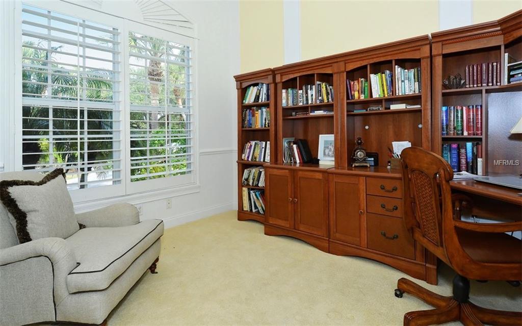 5591 SIESTA ESTATES COURT, SARASOTA, Florida 34242, 3 Bedrooms Bedrooms, 10 Rooms Rooms,2 BathroomsBathrooms,Residential,For sale,SIESTA ESTATES,A4209884