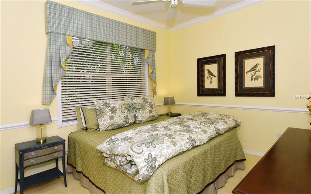 5591 SIESTA ESTATES COURT, SARASOTA, Florida 34242, 3 Bedrooms Bedrooms, 10 Rooms Rooms,2 BathroomsBathrooms,Residential,For sale,SIESTA ESTATES,A4209884