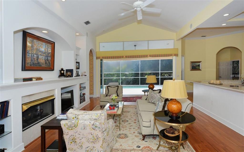 5591 SIESTA ESTATES COURT, SARASOTA, Florida 34242, 3 Bedrooms Bedrooms, 10 Rooms Rooms,2 BathroomsBathrooms,Residential,For sale,SIESTA ESTATES,A4209884