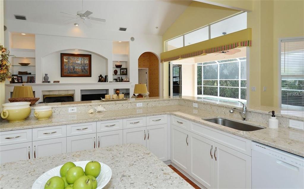 5591 SIESTA ESTATES COURT, SARASOTA, Florida 34242, 3 Bedrooms Bedrooms, 10 Rooms Rooms,2 BathroomsBathrooms,Residential,For sale,SIESTA ESTATES,A4209884