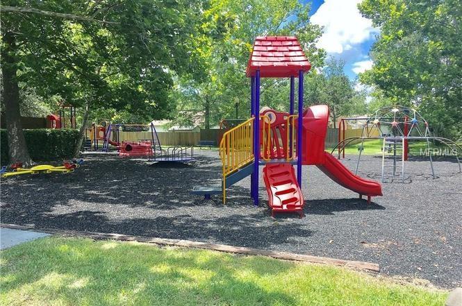 1049 PROVIDENCE LANE, OVIEDO, Florida 32765, 3 Bedrooms Bedrooms, 3 Rooms Rooms,2 BathroomsBathrooms,Residential,For sale,PROVIDENCE,O5561956