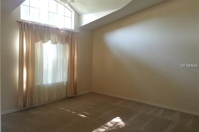 1049 PROVIDENCE LANE, OVIEDO, Florida 32765, 3 Bedrooms Bedrooms, 3 Rooms Rooms,2 BathroomsBathrooms,Residential,For sale,PROVIDENCE,O5561956