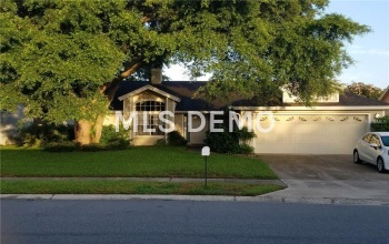 1049 PROVIDENCE LANE, OVIEDO, Florida 32765, 3 Bedrooms Bedrooms, 3 Rooms Rooms,2 BathroomsBathrooms,Residential,For sale,PROVIDENCE,O5561956