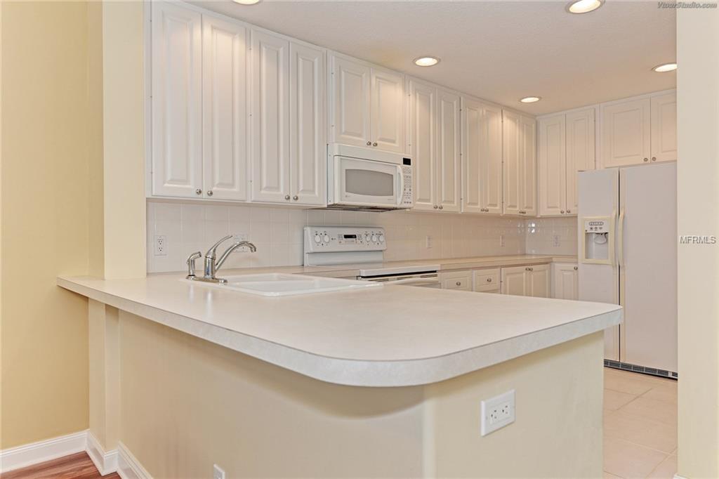 7616 ANDORA DRIVE, SARASOTA, Florida 34238, 3 Bedrooms Bedrooms, 6 Rooms Rooms,3 BathroomsBathrooms,Residential,For sale,ANDORA,N5913249