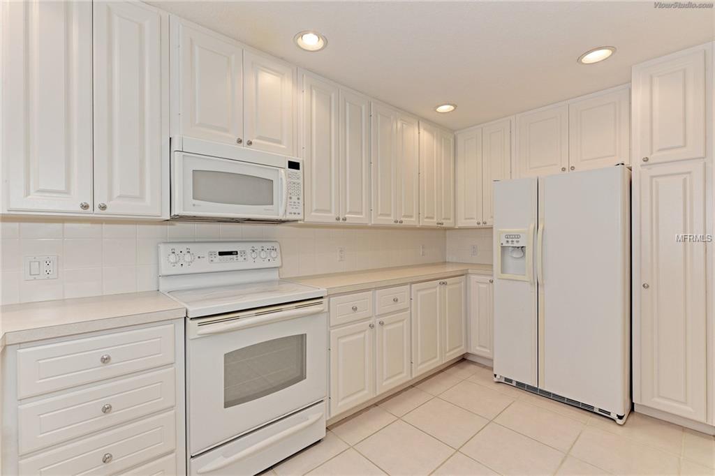 7616 ANDORA DRIVE, SARASOTA, Florida 34238, 3 Bedrooms Bedrooms, 6 Rooms Rooms,3 BathroomsBathrooms,Residential,For sale,ANDORA,N5913249