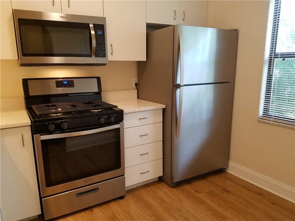 1359 MISSION CIRCLE, CLEARWATER, Florida 33759, 2 Bedrooms Bedrooms, 3 Rooms Rooms,1 BathroomBathrooms,Residential,For sale,MISSION,A4200743