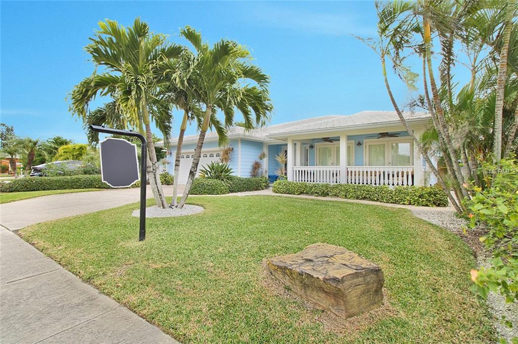 1011 MANDALAY AVENUE, CLEARWATER BEACH, Florida 33767, 4 Bedrooms Bedrooms, 3 Rooms Rooms,2 BathroomsBathrooms,Residential,For sale,MANDALAY,U7839285