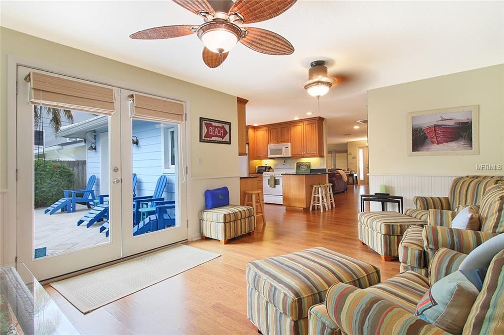 1011 MANDALAY AVENUE, CLEARWATER BEACH, Florida 33767, 4 Bedrooms Bedrooms, 3 Rooms Rooms,2 BathroomsBathrooms,Residential,For sale,MANDALAY,U7839285