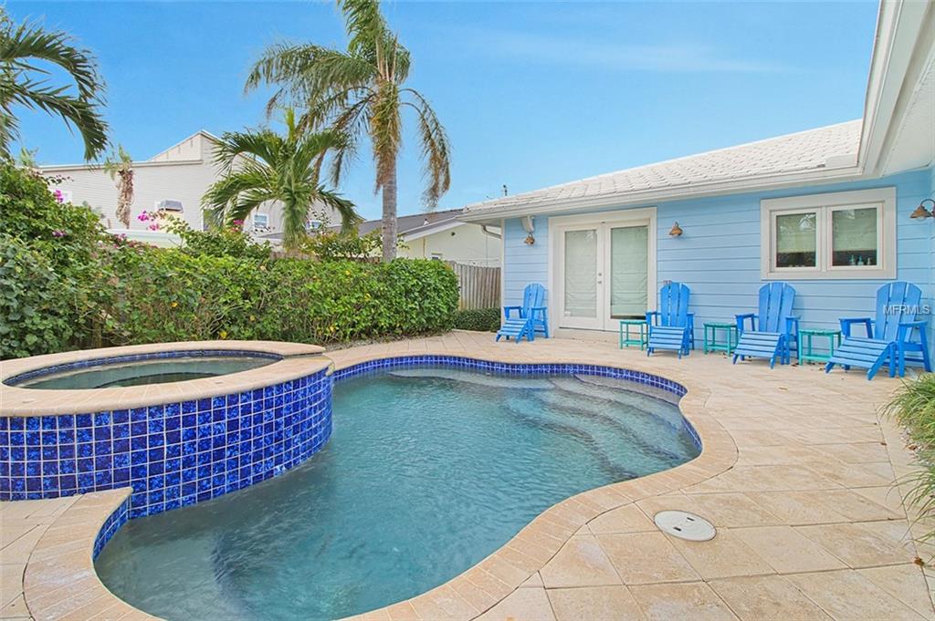 1011 MANDALAY AVENUE, CLEARWATER BEACH, Florida 33767, 4 Bedrooms Bedrooms, 3 Rooms Rooms,2 BathroomsBathrooms,Residential,For sale,MANDALAY,U7839285