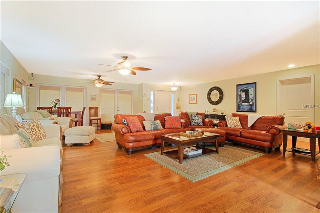 1011 MANDALAY AVENUE, CLEARWATER BEACH, Florida 33767, 4 Bedrooms Bedrooms, 3 Rooms Rooms,2 BathroomsBathrooms,Residential,For sale,MANDALAY,U7839285