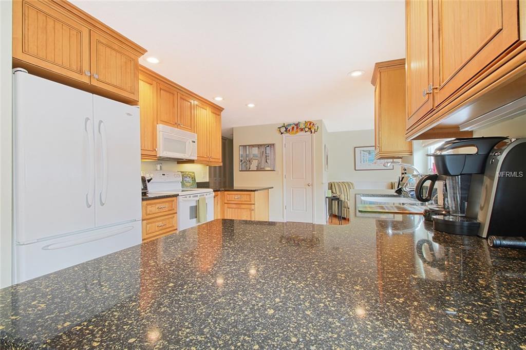 1011 MANDALAY AVENUE, CLEARWATER BEACH, Florida 33767, 4 Bedrooms Bedrooms, 3 Rooms Rooms,2 BathroomsBathrooms,Residential,For sale,MANDALAY,U7839285