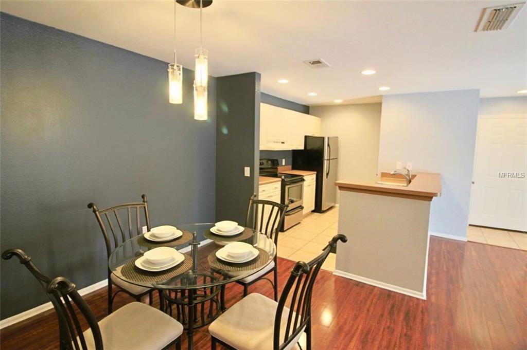 9481 HIGHLAND OAK DRIVE, TAMPA, Florida 33647, 2 Bedrooms Bedrooms, 5 Rooms Rooms,1 BathroomBathrooms,Residential,For sale,HIGHLAND OAK,T2918709