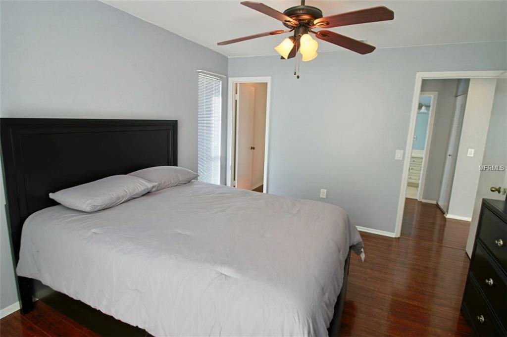 9481 HIGHLAND OAK DRIVE, TAMPA, Florida 33647, 2 Bedrooms Bedrooms, 5 Rooms Rooms,1 BathroomBathrooms,Residential,For sale,HIGHLAND OAK,T2918709