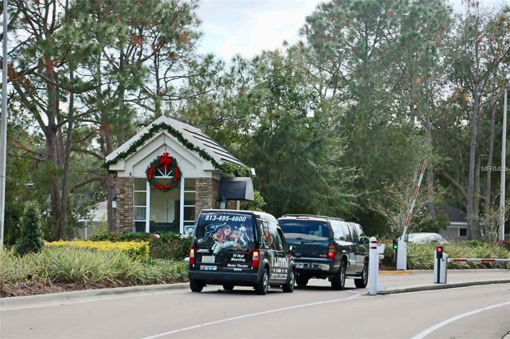 9481 HIGHLAND OAK DRIVE, TAMPA, Florida 33647, 2 Bedrooms Bedrooms, 5 Rooms Rooms,1 BathroomBathrooms,Residential,For sale,HIGHLAND OAK,T2918709