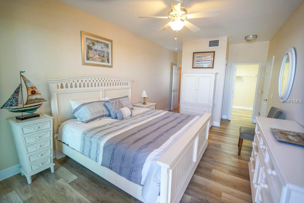 7 ISLAND PARK PLACE, DUNEDIN, Florida 34698, 3 Bedrooms Bedrooms, 5 Rooms Rooms,2 BathroomsBathrooms,Residential,For sale,ISLAND PARK,U7843360