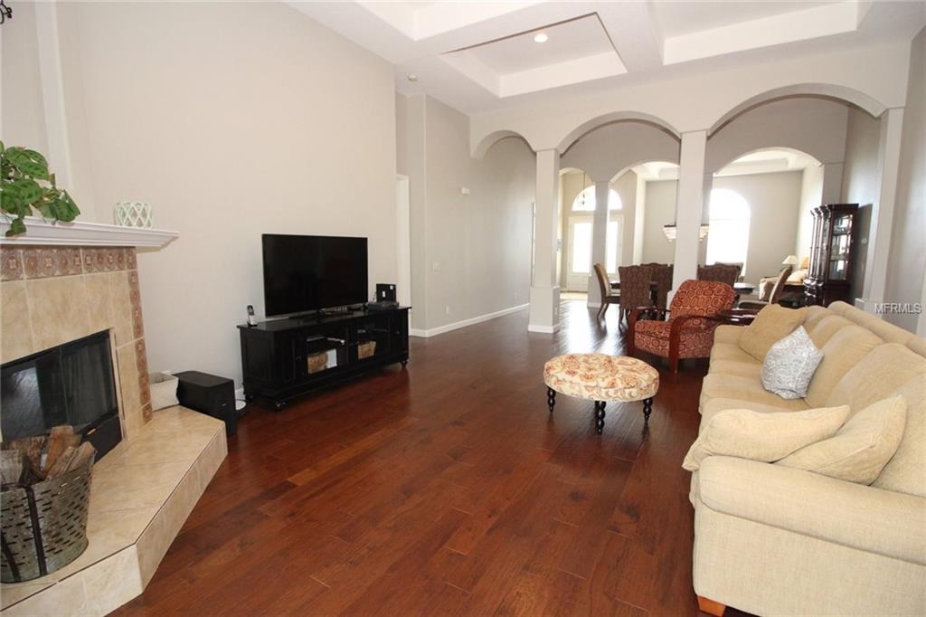 921 JACK PINE PLACE, ORLANDO, Florida 32828, 4 Bedrooms Bedrooms, 11 Rooms Rooms,4 BathroomsBathrooms,Residential,For sale,JACK PINE,O5557196