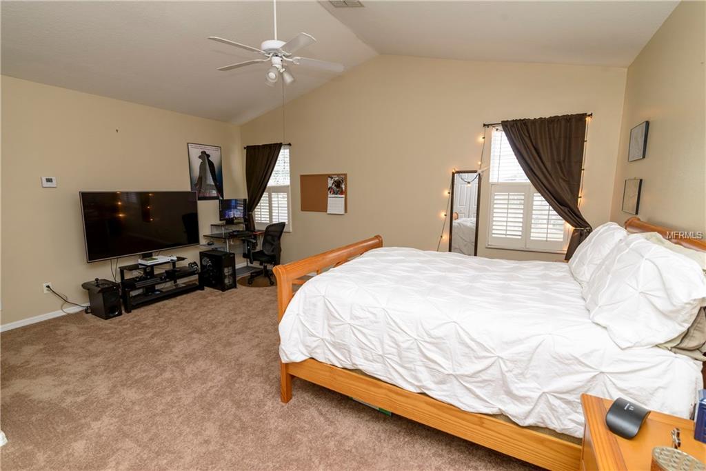 11136 CRYSTAL GLEN BOULEVARD, ORLANDO, Florida 32837, 5 Bedrooms Bedrooms, 6 Rooms Rooms,3 BathroomsBathrooms,Residential,For sale,CRYSTAL GLEN,O5558921